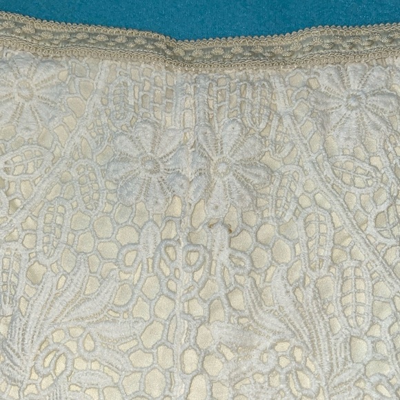 MOSSIMO crocheted floral lined shorts elastic waistband pull on boho NEW size XL - Picture 3 of 8